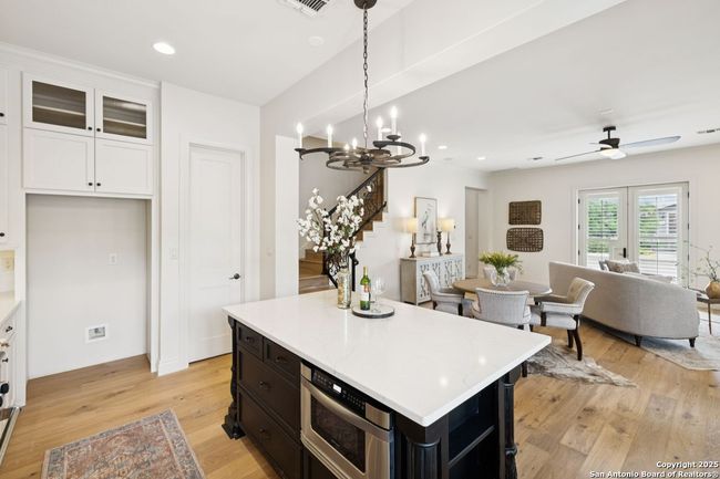 APT-1 - 172 Katherine Ct, Townhouse with 4 bedrooms, 4 bathrooms and null parking in San Antonio TX | Image 34