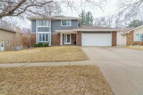 2426 Mohawk Dr, Sioux City, IA, 51104 | Card Image