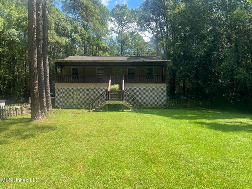 5548 Boots Rd, Moss Point, MS, 39562-9724 | Card Image