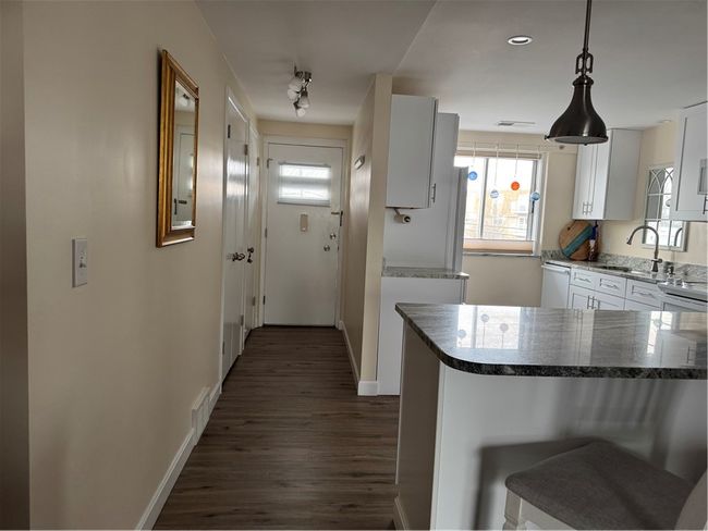 APT-2 - 201 Hoffman Ave, Condo with 2 bedrooms, 2 bathrooms and 2 parking in Cranston RI | Image 4