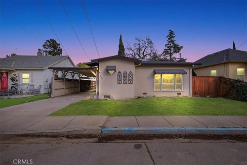 733 Olive St, Yuba City, CA, 95991-3919 | Card Image