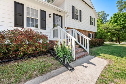 5500 Pear Orchard Circle, Raleigh, NC, 27616 | Card Image