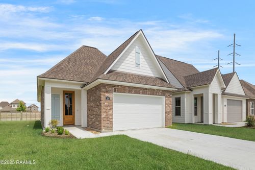 209 Bennington Ln, Youngsville, LA, 70592-6759 | Card Image
