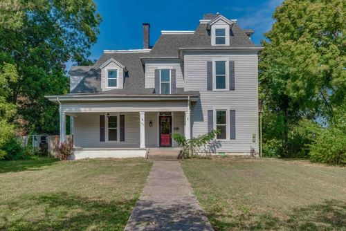 368 N 3rd St, Richmond, KY, 40475-1464 | Card Image
