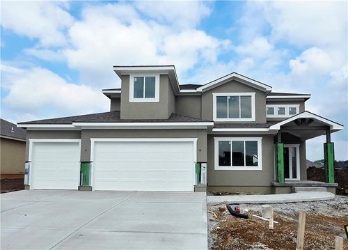 2615 Sw Firefly Ln, Lee's Summit, MO, 64082-1412 | Card Image