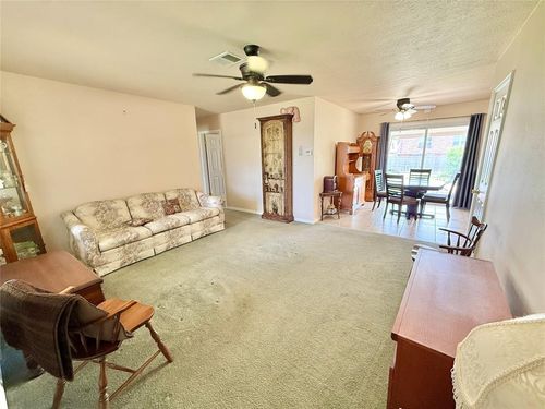 1016 W Peebly Dr, Midwest City, OK, 73110-1537 | Card Image