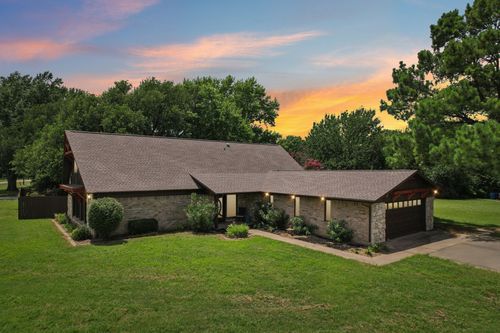 990 Brush Creek Rd, Argyle, TX, 76226-1501 | Card Image