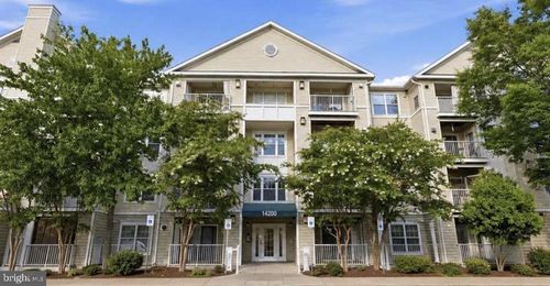 302-14200 Farnsworth Ln, UPPER MARLBORO, MD, 20772-6958 | Card Image