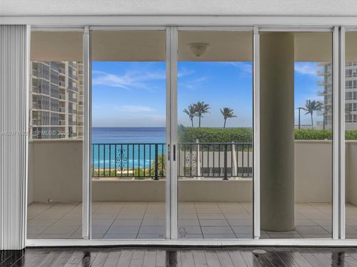501-6422 Collins Ave, Miami Beach, FL, 33141-4658 | Card Image