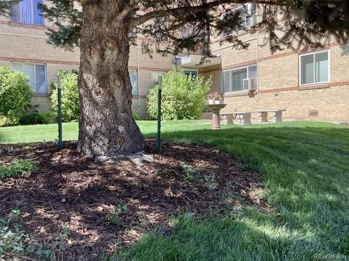 apt-108-1101 Bellaire St, Denver, CO, 80220-6200 | Card Image