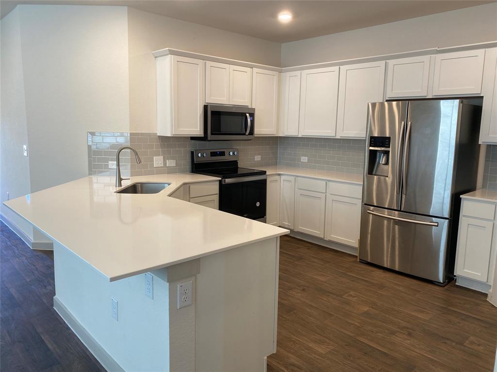 Residential Lease in Pflugerville 2