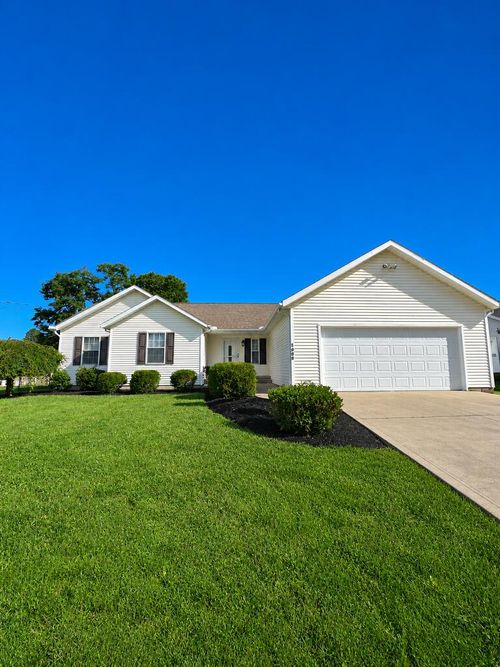 1608 Lindaire Ln E, Ontario, OH, 44906-1750 | Card Image