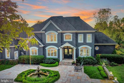 36789 Snickersville Tpke, PURCELLVILLE, VA, 20132-4916 | Card Image