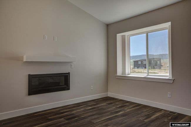 4636 Shale Cir, House other with 4 bedrooms, 3 bathrooms and null parking in Mills WY | Image 9