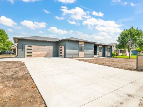 3008 Bonnie Ln, Milford, IA, 51351-7410 | Card Image