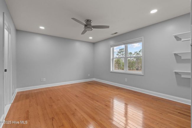 Primary Suite | Image 16