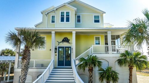 1622 Bayou Dr, Carrabelle, FL, 32322-5104 | Card Image