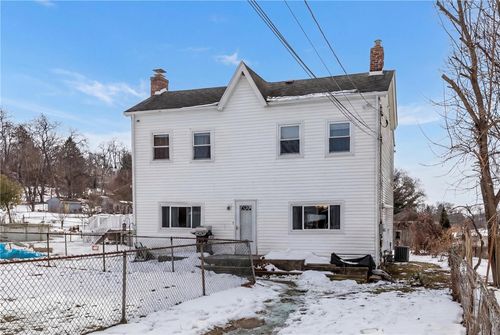363 Copperfield Ave, Rear, Carrick, PA, 15210 | Card Image