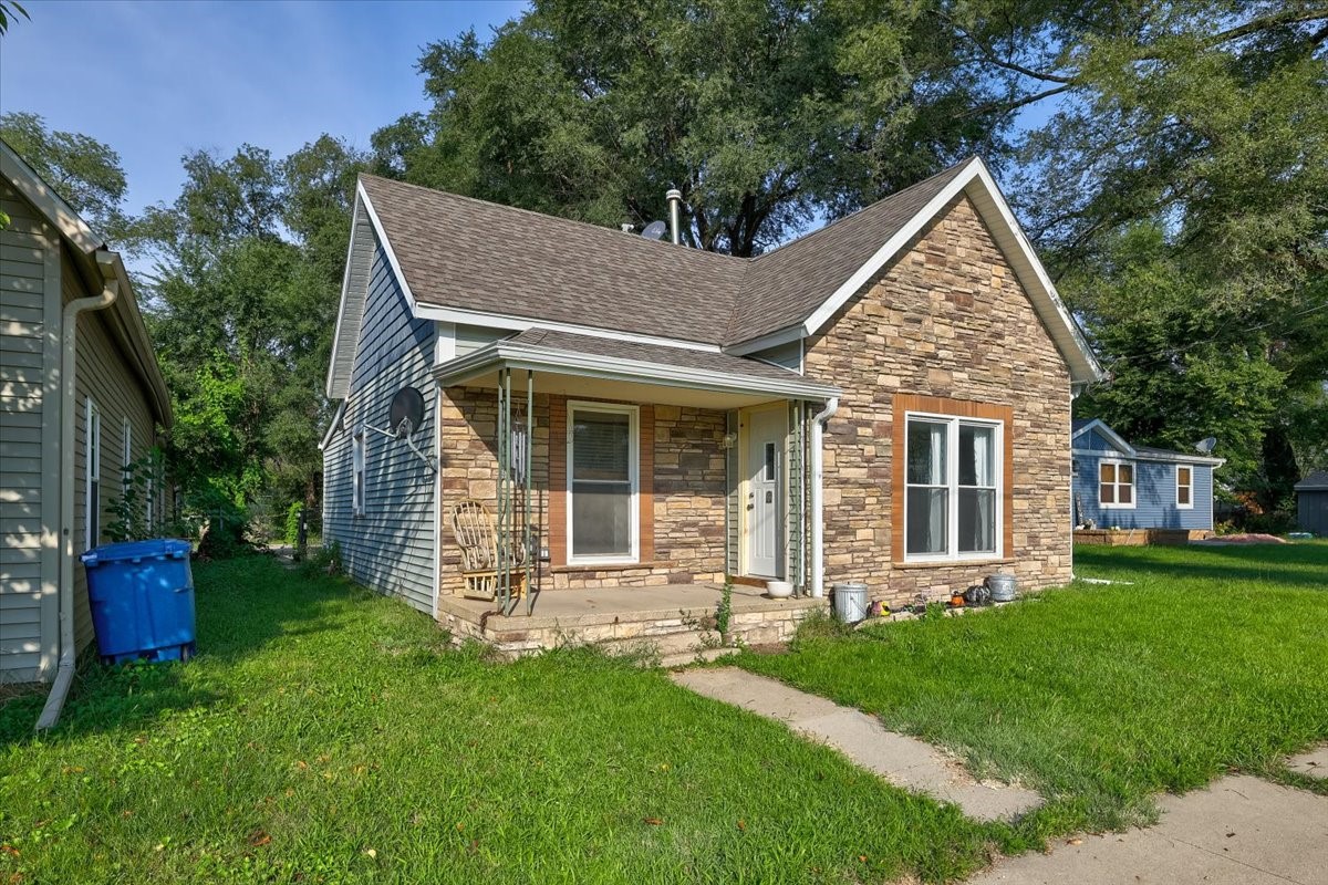 12th St, Des Moines, IA 50309