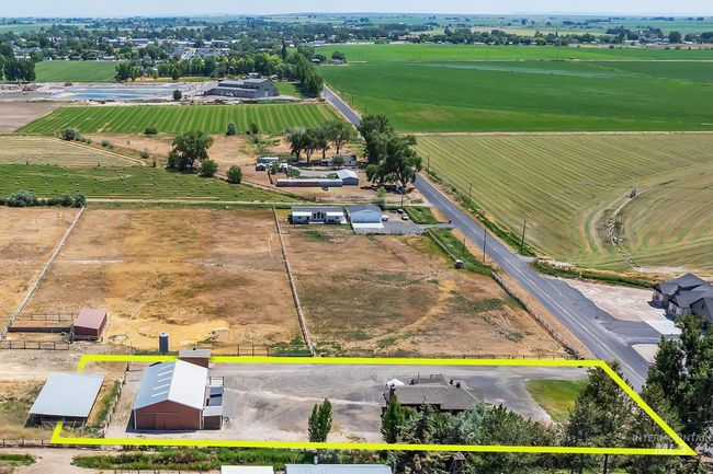 4074 N 2200 E, House other with 3 bedrooms, 2 bathrooms and 1 parking in Filer ID | Image 38
