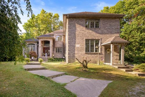 11817 E Edgewater Rd, Albany, IN, 47320-9282 | Card Image