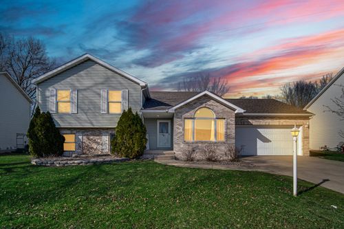 4160 Westwood Ln, Chesterton, IN, 46304 | Card Image