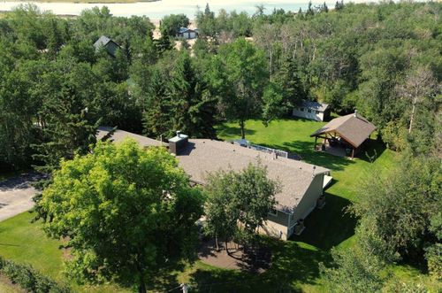 402 E Puffin St, Rochon Sands, AB, T0B2M1 | Card Image