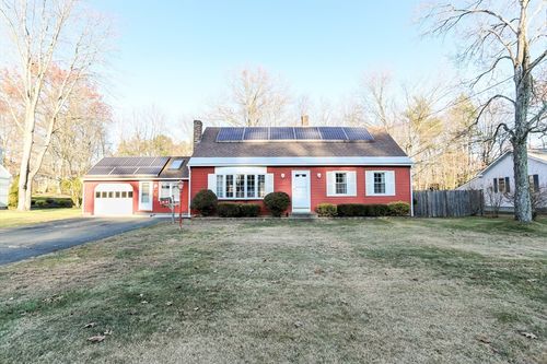 89 Montague St, Turners Falls, MA, 01376-2425 | Card Image