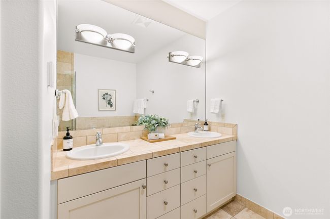 Primary bath with dual sinks. | Image 16