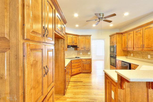 557 Arrowhead Cir, House other with 3 bedrooms, 2 bathrooms and null parking in Rutledge GA | Image 18