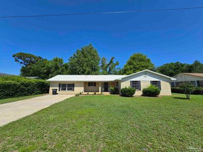 5855 Keystone Rd, House other with 4 bedrooms, 2 bathrooms and null parking in Pensacola FL | Image 1