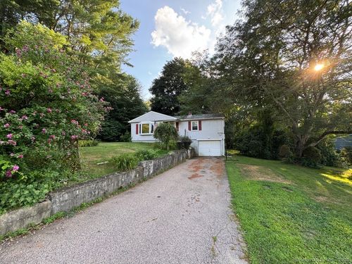 3 Johnnie Ct, Ledyard, CT, 06339-1022 | Card Image