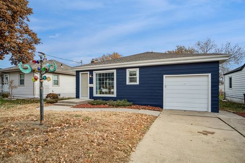 521 14th St, West Des Moines, IA, 50265-4310 | Card Image