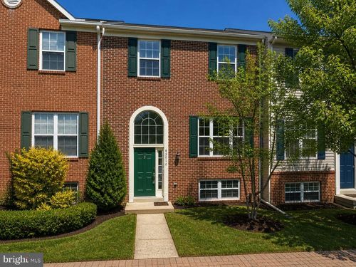 45010 University Dr, ASHBURN, VA, 20147-2752 | Card Image