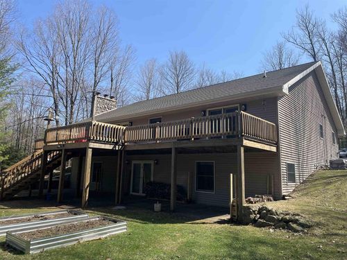 W9831 Miscauno Island Ln, Daggett, MI, 49821-9355 | Card Image
