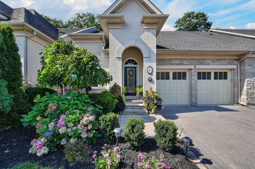 33 Bay Berry Lane, Niagara on the Lake, ON, L0S1J0 | Card Image