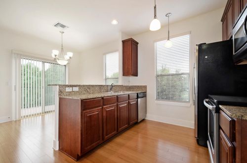609-13420 Lyndhurst St, Austin, TX, 78729-1937 | Card Image