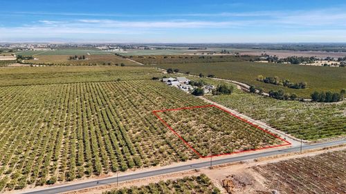 12116 N Alpine Road, Lodi, CA, 95240 | Card Image