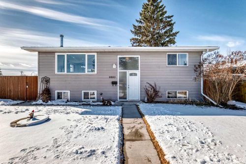 9883 Athens Rd Se, Calgary, AB, T2J1B8 | Card Image
