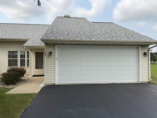 2-569 E Slifer St, Portage, WI, 53901-1256 | Card Image