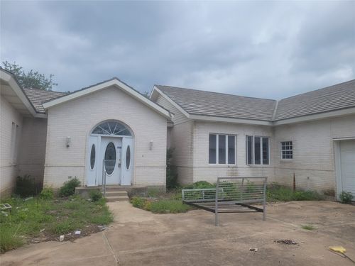 9103 Glenlake Dr, Austin, TX, 78730-3333 | Card Image