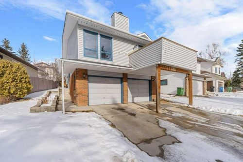 52 Hawkcliff Way Nw, Calgary, AB, T3G2R7 | Card Image