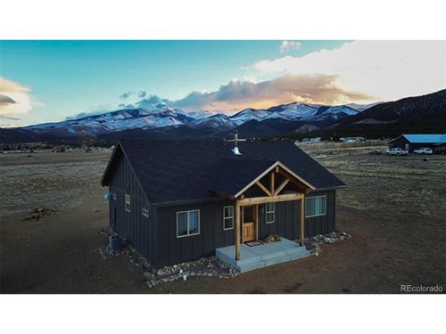 110 Triple J Ct, Coaldale, CO, 81222-5129 | Card Image