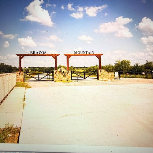 125 Long View Dr, Mineral Wells, TX, 76067 | Card Image