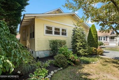 20 Center Street, House other with 3 bedrooms, 1 bathrooms and null parking in Barnegat NJ | Image 2