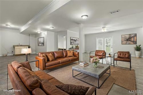 8085 Glen Arbor Dr, Lake St Louis, MO, 63367-4298 | Card Image