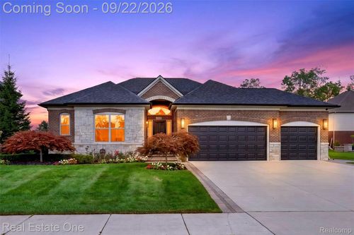 2034 Osprey, Troy, MI, 48083-5865 | Card Image