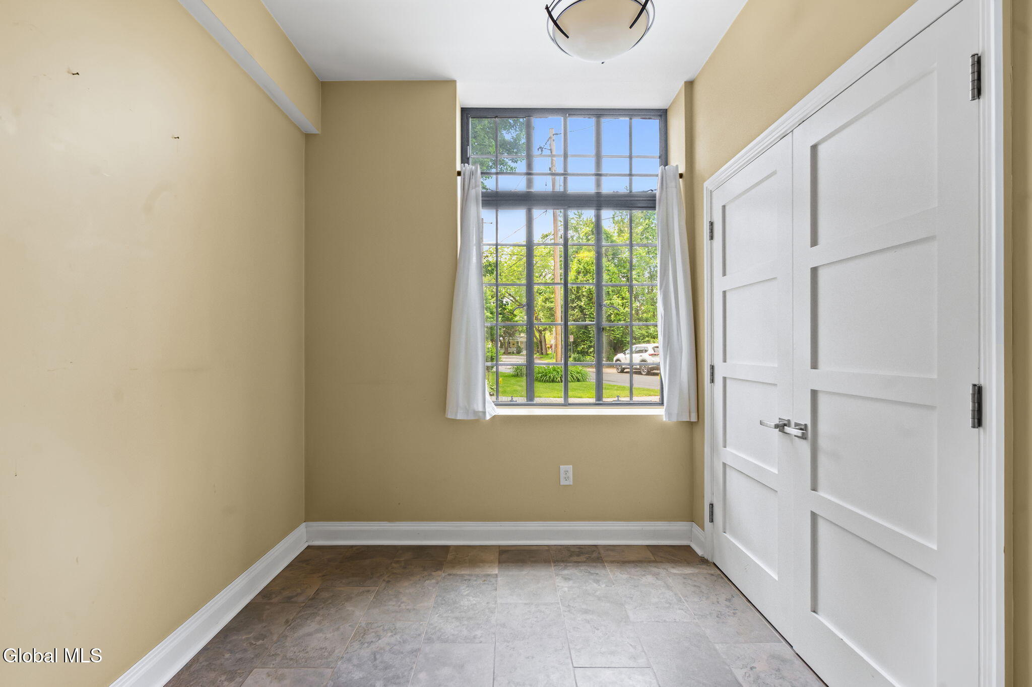 Residential in Saratoga Springs 4