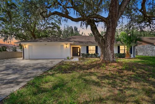 5305 E 127th Avenue, TAMPA, FL, 33617 | Card Image