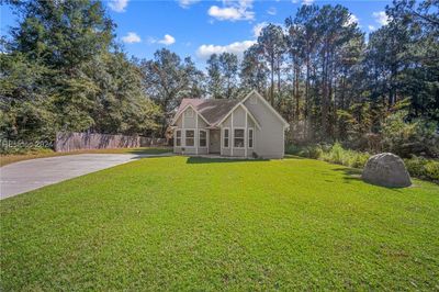 15 Burlington Land Road, House other with 3 bedrooms, 2 bathrooms and null parking in Beaufort SC | Image 2